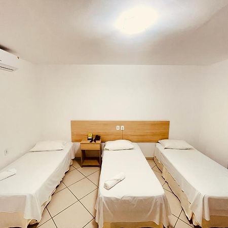Pioneiro Hotel Тейшейра-ди-Фрейтас Экстерьер фото