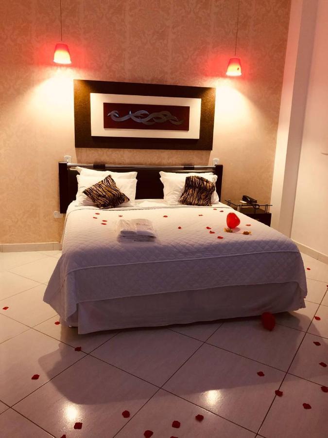 Pioneiro Hotel Тейшейра-ди-Фрейтас Экстерьер фото