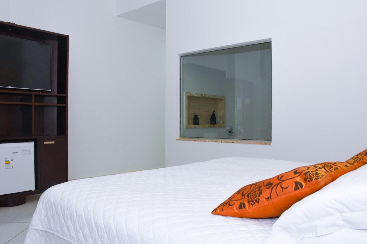 Pioneiro Hotel Тейшейра-ди-Фрейтас Экстерьер фото