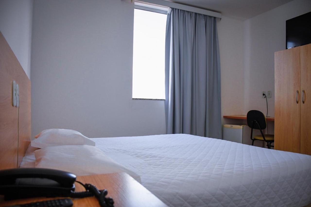 Pioneiro Hotel Тейшейра-ди-Фрейтас Экстерьер фото