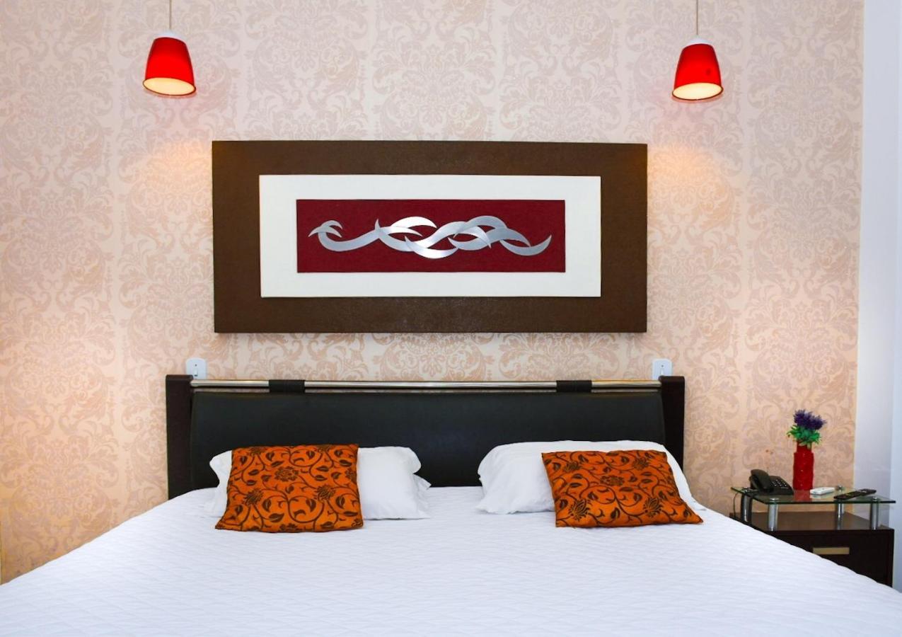 Pioneiro Hotel Тейшейра-ди-Фрейтас Экстерьер фото